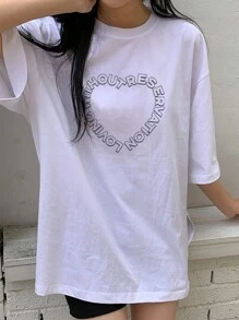 DAZY Camiseta blanca de cuello redondo y ajuste holgado con estampado de corazón, adecuada para primavera y verano