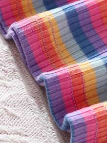 2 件女婴休闲针织彩色条纹花卉图案翻领无袖上衣和裙子套装