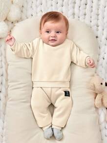 SHEIN 6pcs Newborn Baby Boy Girl All-Match Solid Color Round Neck Sweatshirt, Patch Embellished Long Pants, Casual, Suitable For Everyday Wear & Outings, Autumn/Winter - Black and White - View 4