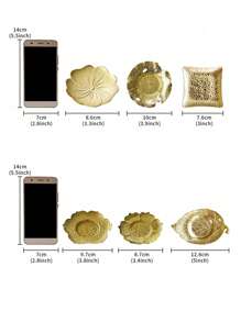 1pc Lotus Shaped Metal Coaster, Luxury Creative Style, Golden Color, Embossed Craft, Suitable For Insulation, Tea Tray, Plate, Halloween, Christmas - Multicolor - View 2