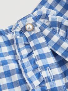 SHEIN MOD Camisa de mujer con mangas abullonadas, botones y volantes en la barra en estampado de cuadros azules y blancos, atuendo para vacaciones, fiesta de té, concierto de música country