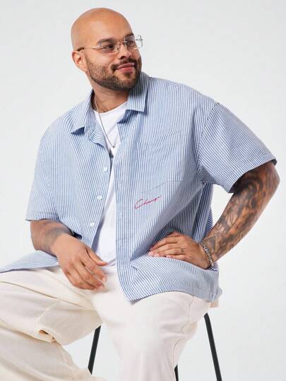 EASEVO Camisa casual holgada de talla grande para hombre, de mangas cortas, abotonada, en color azul claro y blanco a rayas verticales