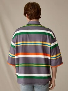 Manfinity VCAY Herren Lässiges gestreiftes gestricktes Poloshirt in loser Passform mit Kurzarm - Verschiedenfarbig - Übersicht 3