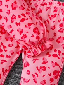 SHEIN 2pcs/Set Young Girl Cute & Chic Pink Leopard Print Puff Sleeve Shirt And Flared Pants Set - Pink - View 3
