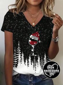Plus Size Women Christmas Red Wine With Glass Santa Hat Random Print V-Neck Short Sleeve T-Shirt - Black and White - View 1