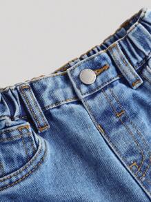 SHEIN Baby Boys Stylish Stonewashed Loose Fit Baggy Blue Denim Pants With Cargo Pocket,For Baby Streetwear Outfits And Indoor/Outdoor Spring/Summer Clothes