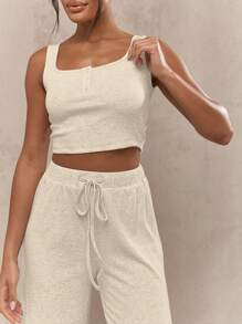 MISSGUIDED Conjunto de lujo de dos piezas de punto acanalado para estar en casa - conjunto de ropa de estar compuesto por top corto y pantalón de pierna ancha, ideal para yoga, viajes y ocio