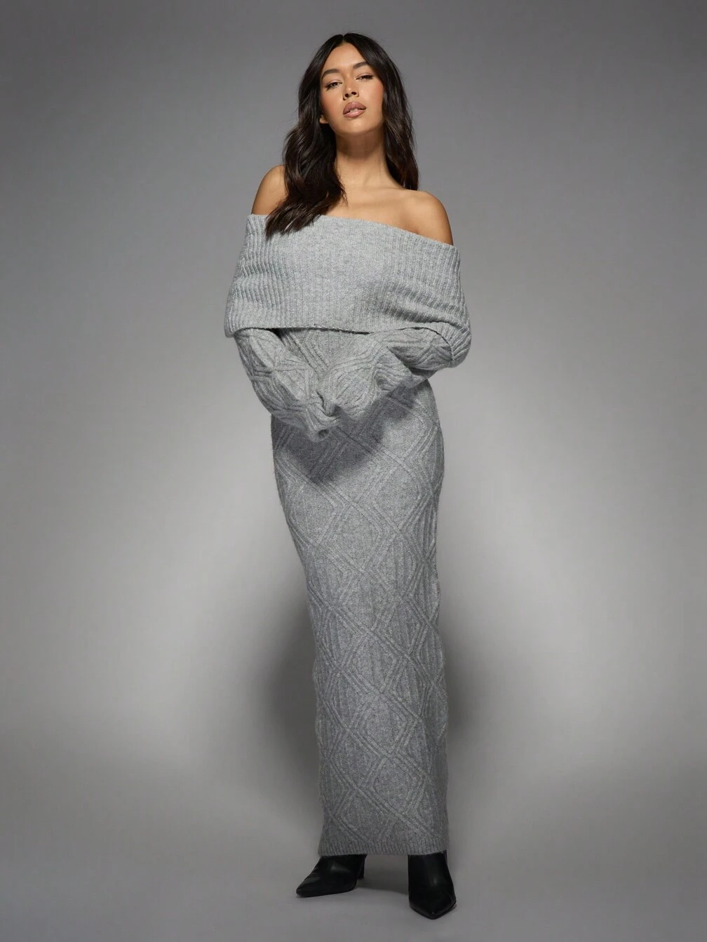 cable knit maxi sweater dress Hand Knit Wool Maxi Dress, Quiet Luxury Sweater Dress, Cable Knit Gown,  Statement Winter Dress, Old Money Knitwear