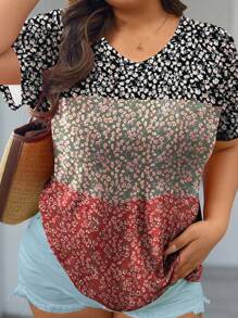 Plus Size Women V-Neck Casual Random Ditsy Floral Short Sleeve Top, For Summer