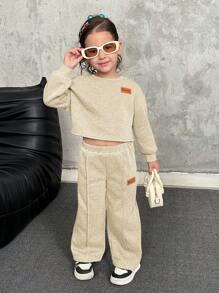 SHEIN Leap Crew 2pcs Young Girl Casual Loose Drop Shoulder Sweatshirt With Embellished And Pleated Sweatpants Set, Suitable For Home, Outdoor And School, Apricot Color, Autumn/Winter - Apricot - View 5