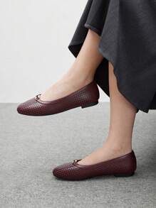 CUCCOO BIZCHIC Women's Minimalist Flat Slip-On Fashion Loafers, Casual Daily Wear