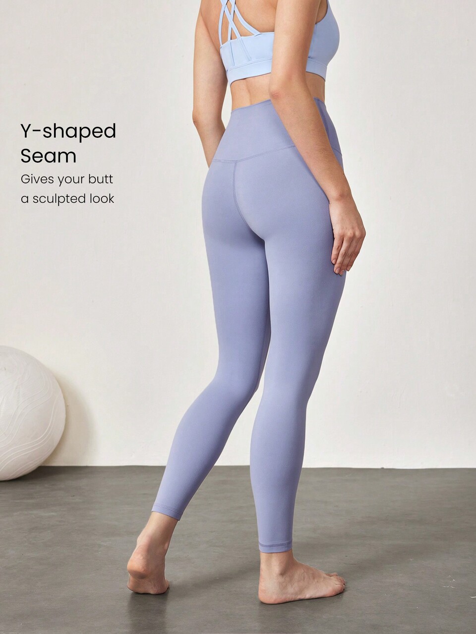 24" FeatherFit™ Low Impact 3/4 Leggings  Spring Summer