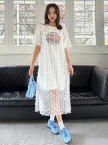 DAZY 2 件女装套装：印花中长款宽松圆领 T 恤 + 蕾丝细肩带连衣裙 - 米色 - 查看 3