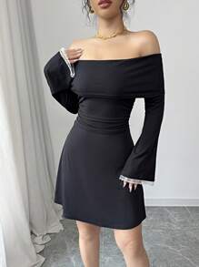 Chiquease Vestido negro de mujer con escote en V, hombros descubiertos y aplicaciones de encaje - Negro - Ver 3