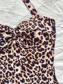 Soleia Vestido mini con cuello halter, estampado de leopardo vintage y colorido, con volantes, lazo y volantes, para vacaciones, Día de San Valentín, vestido para mujer, vestido de cumpleaños para mujer, Mardi Gras