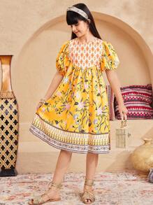 SHEIN Leap Crew Lockeres, legeres A-Linien-Kleid mit Rundhalsausschnitt, Blumenmuster und Patchwork - Gelb - Übersicht 5