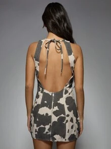 MISSGUIDED Sleeveless Acid Wash Denim Mini Dress Bodycon Fashion Statement Open Back Party Club Night Out Summer Fall Transition Piece