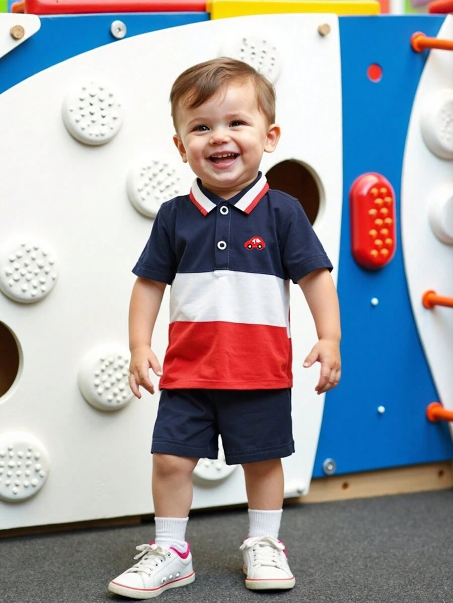 SHEIN Bộ 2 món cho bé trai: Áo thun polo thêu họa tiết ô tô hoạt hình và quần short lưng thun co giãn màu trơn, trang phục thường ngày cho mùa xuân/hè - Nhiều màu - Xem 1