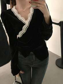 DAZY 法国复古天鹅绒和蕾丝拼布奢华修身女式长袖衬衫上衣 - 黑色 - 查看 5