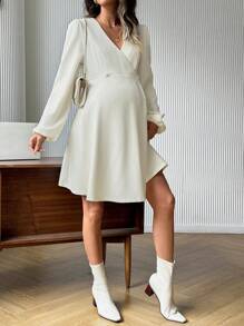 SHEIN Fashionable Casual Decor Button Crossed V-Neck Maternity Dress
