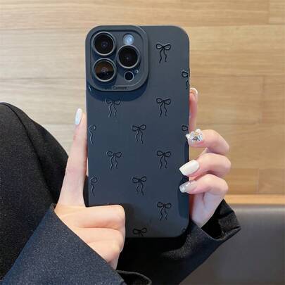 Skyy Designs Co Artist 1pc Matte Black Phone Case With Multiple Bow Print, Compatible With IPhone 16/16 Pro/16 Plus/16 Pro Max/7/7 Plus/8/8 Plus/X/XR/XS Max/11/11 Pro/11 Pro Max/12/12 Pro/12 Mini/12 Pro Max/13/13 Pro/13 Pro Max/14/14 Pro/14 Plus/14 Pro Max/15/15 Pro/15 Plus/15 Pro Max