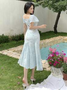 DAZY Gaun Midi Wanita Model Ekor Ikan dengan Leher Persegi, Motif Bunga, dan Lengan Berkerut - Biru - View 2