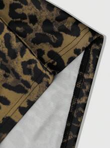 ROMWE MEN Prep Men's Leopard Print Short Sleeve Football Jersey Style T-Shirts, Suitable For Everyday Wear, Spring And Summer Tee - Multicolor - View 4