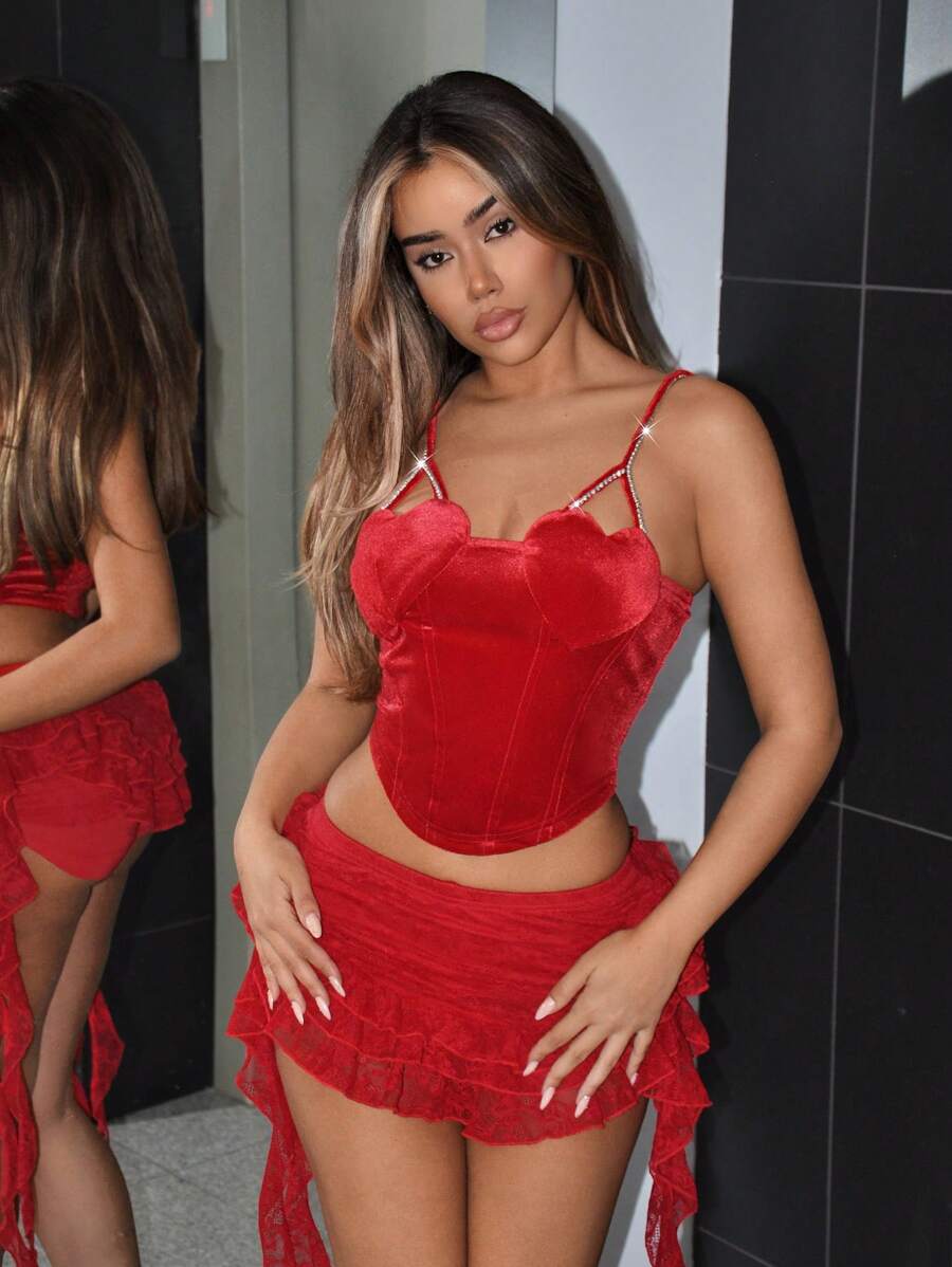 SHEIN ICON 心形水晶装饰链条细肩带吊带背心