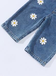 SHEIN Nuevos petos vaqueros con estampado de margaritas para niñas pequeñas, casuales y combinables, versátiles para primavera/verano 2025, adecuados para uso diario en todas las estaciones - Lavado ligero - Ver 4