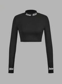 SHEIN ICON Camiseta de manga larga ajustada y corta con cuello alto en estilo Y2K, a juego para familia/hermanas en negro y blanco