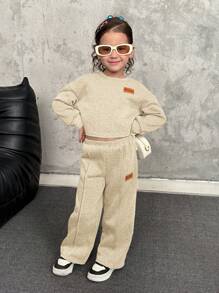 SHEIN Leap Crew 2pcs Young Girl Casual Loose Drop Shoulder Sweatshirt With Embellished And Pleated Sweatpants Set, Suitable For Home, Outdoor And School, Apricot Color, Autumn/Winter - Apricot - View 6