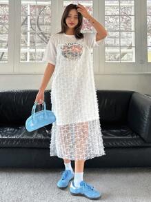 DAZY 2 件女装套装：印花中长款宽松圆领 T 恤 + 蕾丝细肩带连衣裙 - 米色 - 查看 4