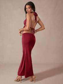 Hauture 2pcs/Set Women Solid Color Halter Neck Backless Top And Skirt Set - Burgundy - View 2