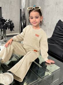 SHEIN Leap Crew 2pcs Young Girl Casual Loose Drop Shoulder Sweatshirt With Embellished And Pleated Sweatpants Set, Suitable For Home, Outdoor And School, Apricot Color, Autumn/Winter - Apricot - View 3