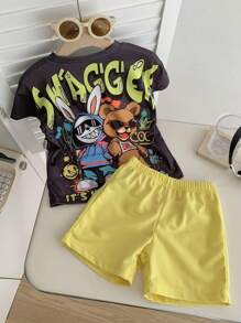 SHEIN 2 件套：小男孩圆领短袖动物印花休闲上衣和短裤