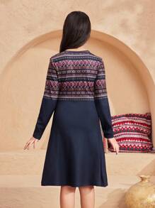SHEIN Tween Girls Rochie cu modele, cu mâneci lungi, cu decolteu rotund, confortabilă și simplă - Albastru - Vizualizare 2