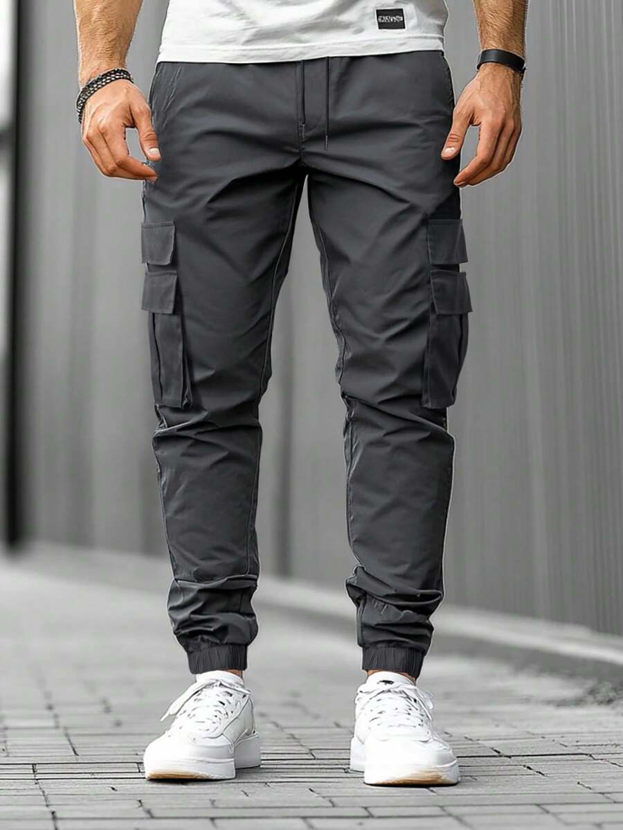 Manfinity LEGND Men's Solid Color Drawstring Waist Cargo Pocket Casual Pants, Fall - Black - View 1