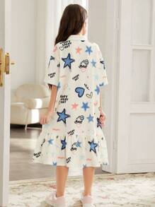 SHEIN Lässiges Straßenmode-Kleid für Tween-Mädchen im Jeans-Optik mit Graffiti-Herz-Grafik, Polo-Kragen, weitem Schnitt, Patchwork und gerafften Ärmeln in Midi-Länge