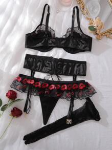 PetitDoll 情人节大码内衣套装 4 件套唇印交叉肩带荷叶边下摆刺绣字母 - 黑色 - 查看 4