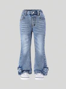 年轻女孩的破洞洗水牛仔喇叭裤配蝴蝶结装饰，时尚年轻女孩 - 淺色水洗藍 - 查看 1