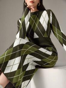 Modelyn 休闲简约风格毛衣裙，适合日常穿着