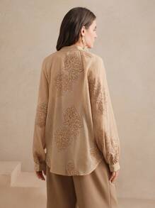 Anewsta 宽松半透明 V 领刺绣长袖衬衫，饰有彩色亮片细节，彰显女性优雅的办公室风格 - 香檳色 - 查看 2
