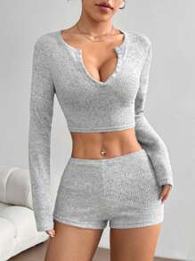 Flirla 2 件套性感女士春季休闲单排扣修身长袖上衣和修身腰短裤 - 白色 - 查看 3