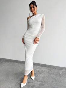 Firerie 优雅简约浪漫迷人时尚 Ins 风格女式白色长袖修身连衣裙，采用纹理面料，斜肩，适合情人节、约会、日常、派对 - 白色 - 查看 3