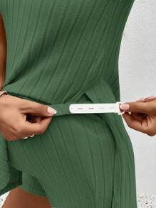 SHEIN 2pcs/Set Maternity Sleeveless Solid Color Top And Shorts Set, Casual And Fashionable For Daily Wear - Green - View 4