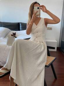 DAZY 2 件套女士套装：纯色单排扣背心和亚麻褶皱 A 字裙
