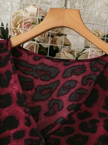 SHEIN CURVE+ 大码女式休闲豹纹灯笼袖开衩连衣裙 - 彩色 - 查看 3