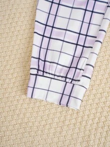 2 Peças Conjunto de Pijamas Feminino Casual Solto, Retardante de Chama, Seda de Leite, de Manga Curta, na Cor Violeta