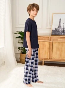 SHEIN Tween Jungen Urban Lässig Set aus Rundhals-Langarmshirt mit halbem Patte und karierter Schlafanzughose, 2 Stücke