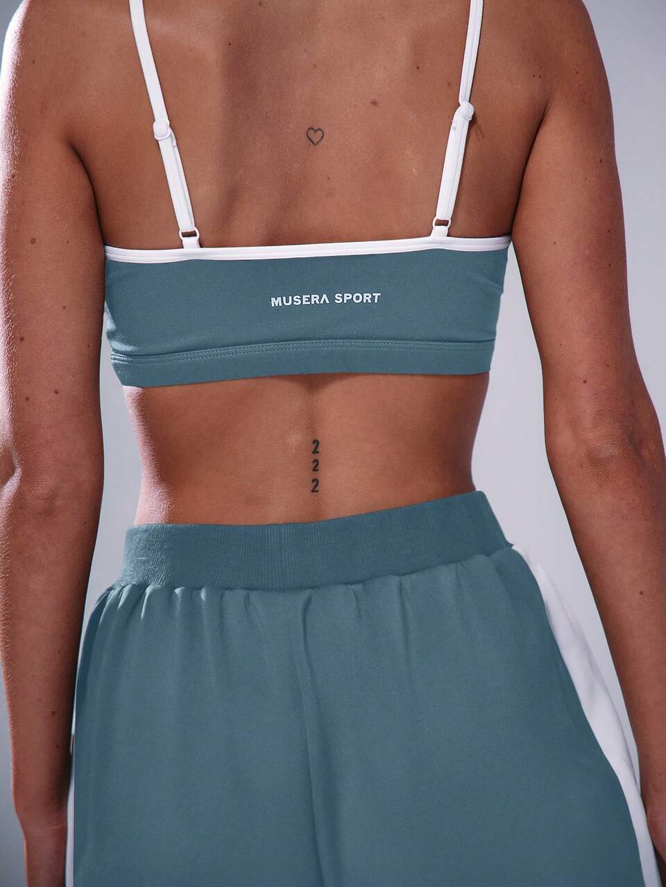 Active Contrast Trim Spaghetti Strap Bra, Padel, Tennis, Pickleball Gym Fitness